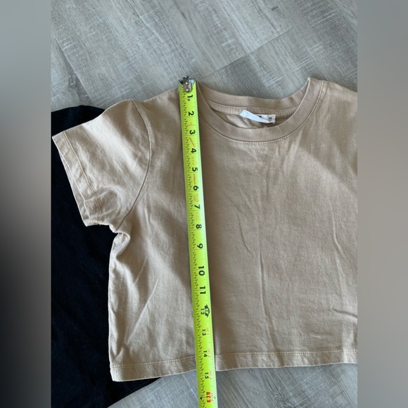 COTTON ON THE BABY Crop Top Short Sleeve T-Shirts (Black & Beige) Size XS - Picture 3 of 5